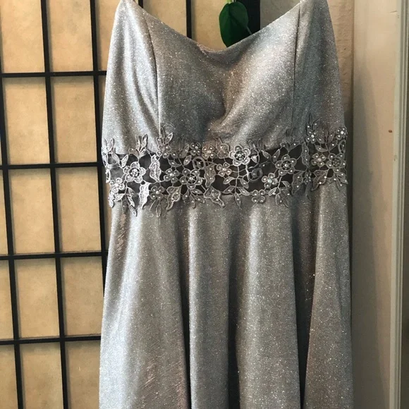 City Studio Silver Glitter Dress - Picture 6 of 10